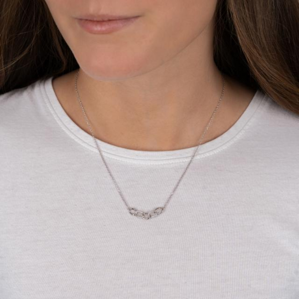 Joanli Nor Jasmin Necklace