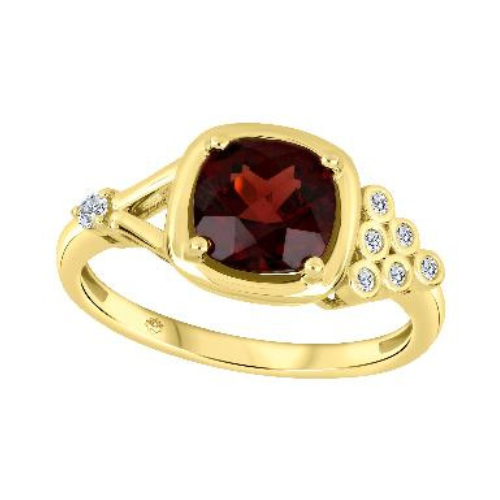 10K Yellow Gold Cushion Cut Garnet & .072ctw Canadian Diamond Bezel Set Ring