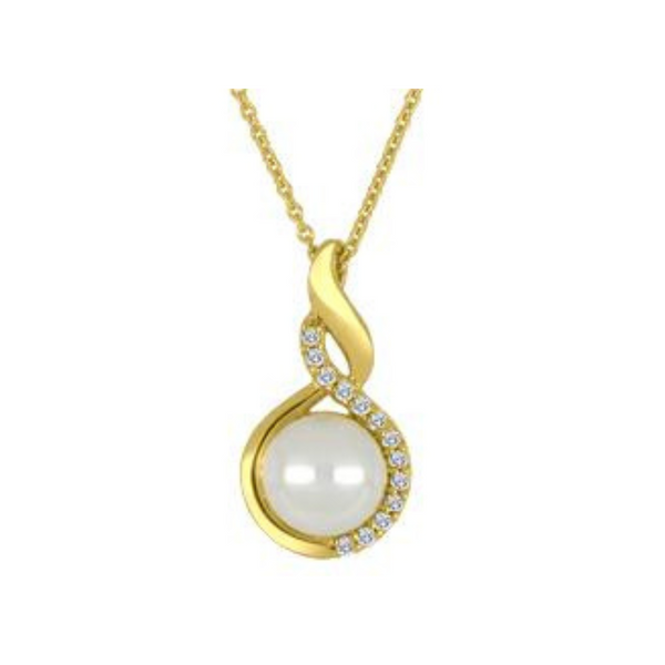 10K Yellow Gold Diamond & Pearl Pendant on Chain